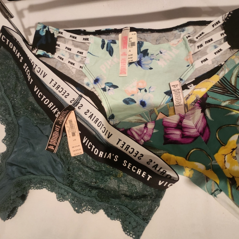 NEW ❤️ Victoria Secret's Panties